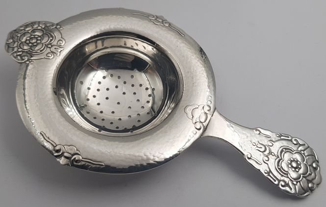Hovedbilde Hardanger: Tesil 13 cm i 830 S.