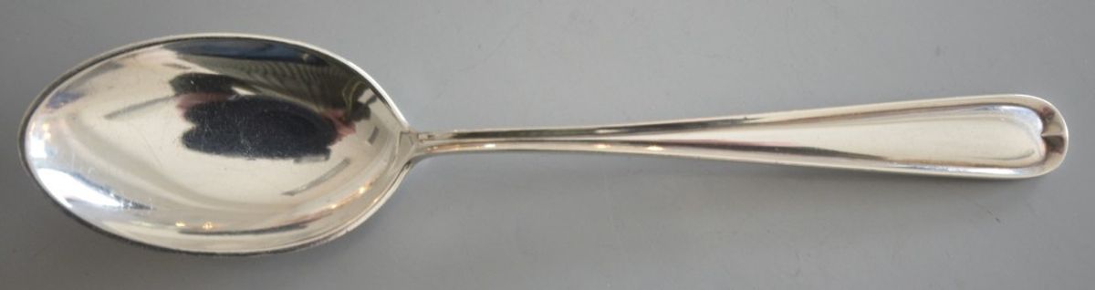 Jubileum: Liten spiseskje 17,2 cm