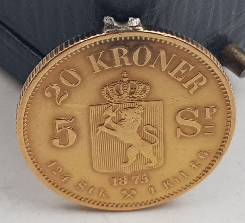 20 kr/5 sp. 1875 kv. 1+ med anhengsspor på randen