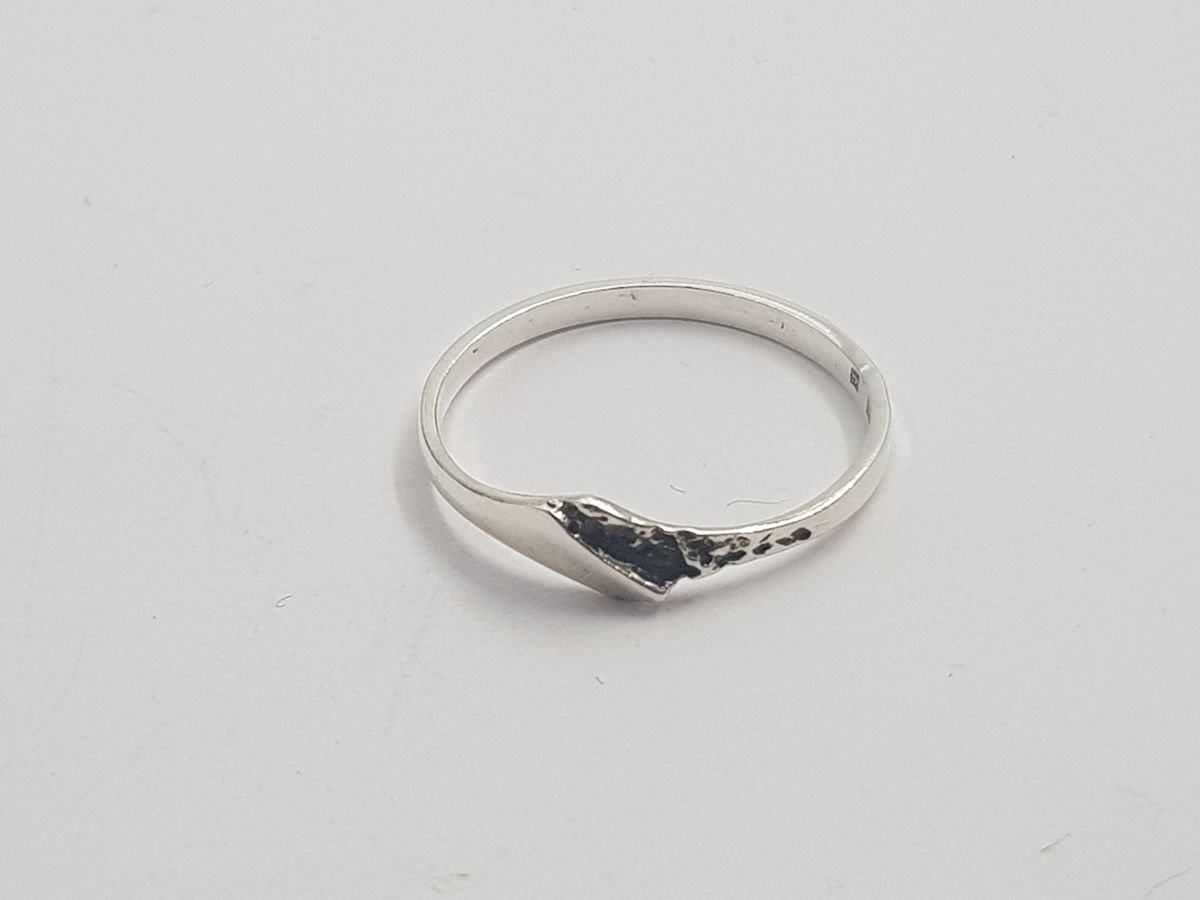 Sølvring i 830 S av Ivar T. Holth