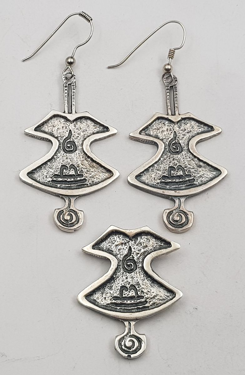 Anheng og øredobber i 925 S av THM