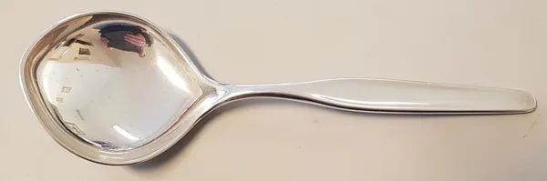 Hovedbilde Aase: Kremskje 18,2 cm